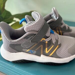 New Balance Boy Toddler Size 10